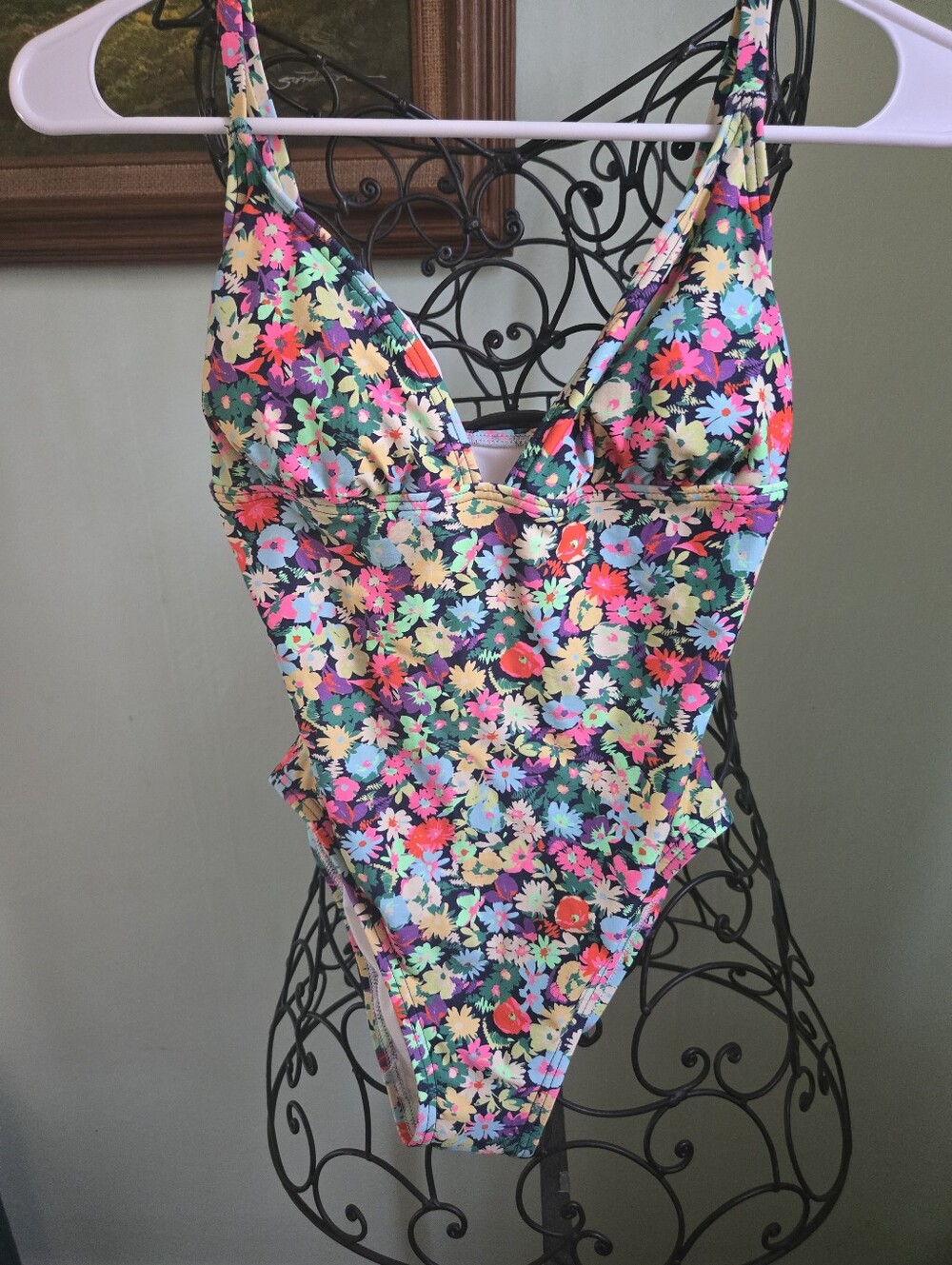 NWOT GAP XXS Floral One Piece Swim Suit Multi Flower *flaw